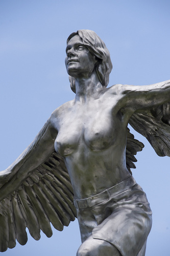 Studio Orta - 7130.01 Bird Woman 1