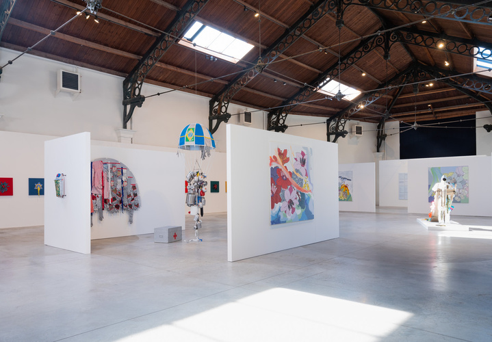 洋書 Lucy orta body architecture Artwork — Studio Orta