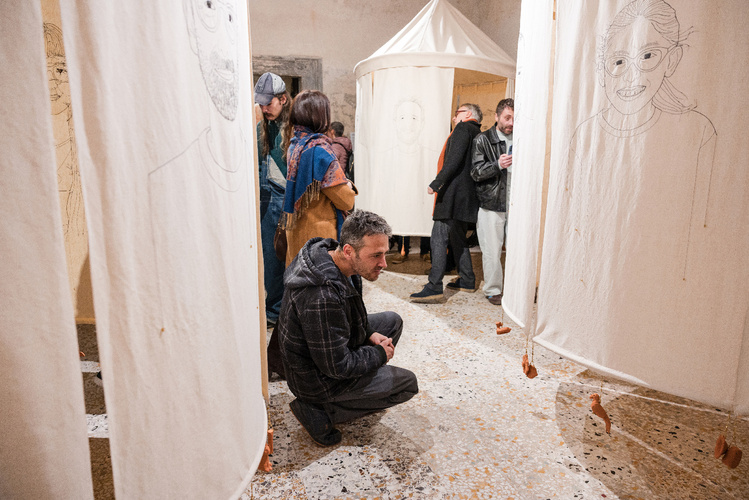 Studio Orta - Community Threads